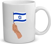 Akyol - israël vlag met hand koffiemok - theemok - Israël - mensen die liefde willen geven aan israel - degene die van israël houden - supporten - oorlog - verjaardagscadeautje - gift - geschenk - kado - 350 ML inhoud