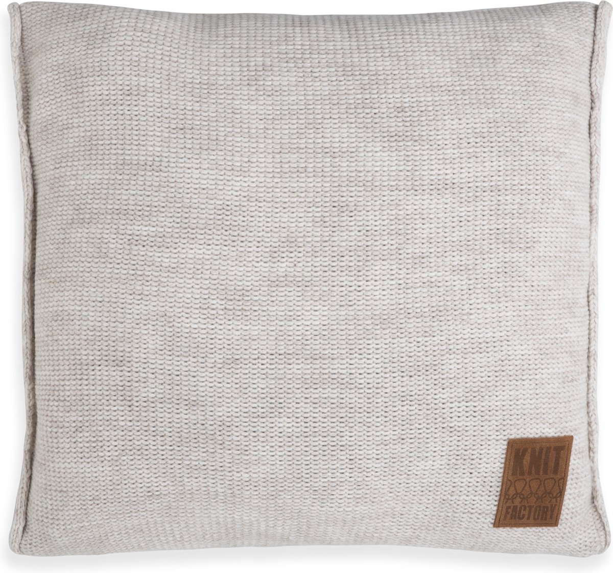 Knit Factory Uni Sierkussen - Vierkant kussen - Kussen woonkamer - Bank kussen - Decoratie kussen - Beige - 50x50 cm - Kussenhoes inclusief kussenvulling
