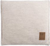 Knit Factory Lynn Sierkussen - Vierkant kussen - Kussen woonkamer - Bank kussen - Decoratie kussen - Beige - 50x50 cm - Kussenhoes inclusief kussenvulling