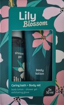 Lily Blossom Geschenkset - 3-delig - Body Lotion, Douchegel + Scrubhandschoen - Kerst - Verjaardag