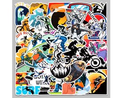 Extreme Sporten Stickers - 50 stuks - Met oa. Rotsklimmen, Free Running, Sky diven, Snowboarden, BMX, Mountiain Bike Outdoor sports
