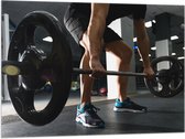 Vlag - Mens - Spieren - Schoenen - Oefening - Sporten - Fitness - Sportschool - Gewichten - 100x75 cm Foto op Polyester Vlag