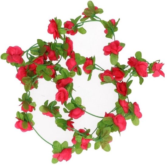 Lange slinger met rode bloemen en groene bladeren, ideaal als decoratie voor een fiets.