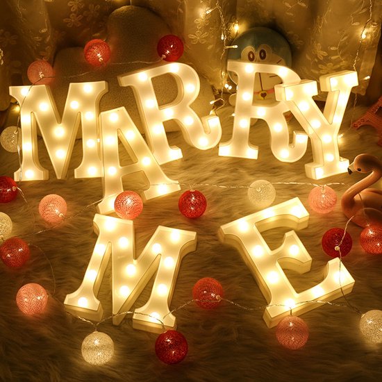 Lichtgevende Letters Marry Me - 22 cm - Wit - LED