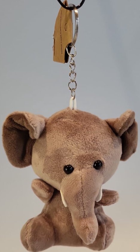 Een vrolijk gladde en zachte plush sleutelhanger / tassenhanger met knuffel olifant eraan. (12cm x 10cm) Voor in de kinderkamer, je auto te plaatsen, in huis als decoratie of bijvoorbeeld aan je tas te hangen. Voor uzelf of als cadeau.