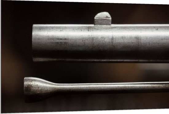 Dibond - Close-up van Loop van Geweer - 120x80 cm Foto op Aluminium (Met Ophangsysteem)