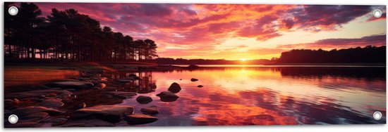 Tuinposter – Kleurrijke Zonsondergang bij Groot Meer - 90x30 cm Foto op Tuinposter (wanddecoratie voor buiten en binnen)
