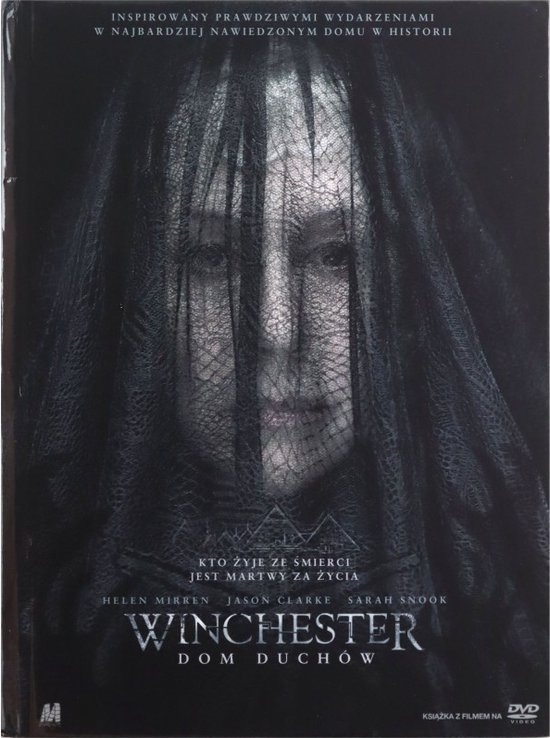Een vrouw in een zwarte sluier, met een bleek gezicht. De titel 'WINCHESTER' staat onderaan.