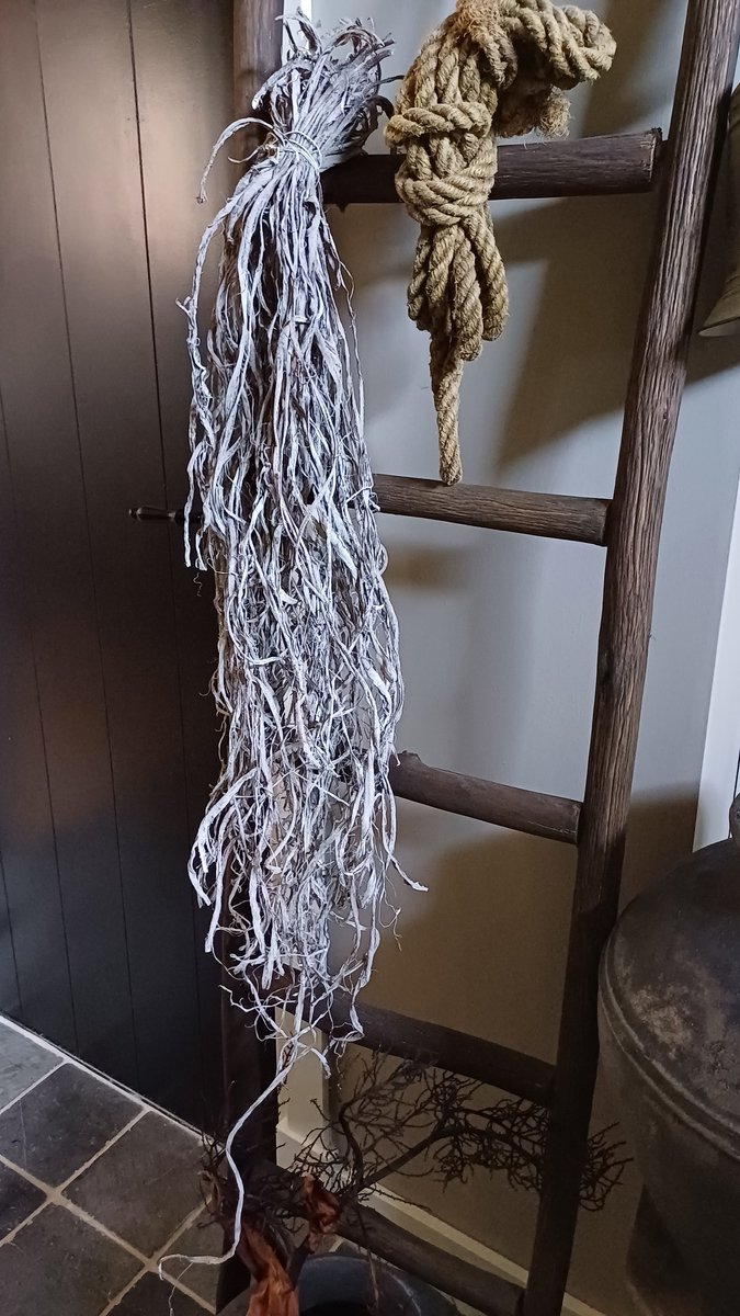Couronne Browny raffia white wash