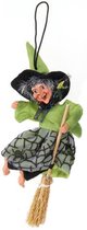 Creation decoratie heksen pop - vliegend op bezem - 10 cm - zwart/groen - Halloween versiering