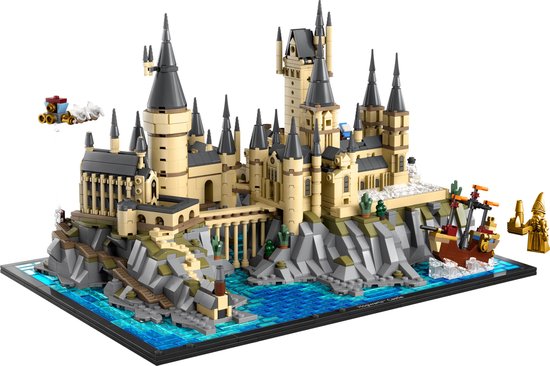 LEGO Harry Potter Kasteel Zweinstein en terrein Grote Set voor Volwassenen - 76419