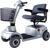 Mobiclinic Piscis - Scootmobiel - Verminderde mobiliteit - 4 wielen - 34 km - Draai- en klapstoel - Elektrische - 12V