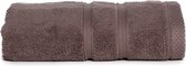 The One Towelling Ultra Deluxe Gastendoek - Luxe kleine handdoek - 100% Gekamd katoen - 675 gr/m2 - 40 x 60 cm - Taupe