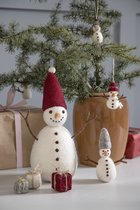 Én Gry & Sif Grote Sneeuwpop met Rode Sneeuwmuts en armpjes - 27 cm staand model - Vilten Kerstdecoratie - Fair Trade