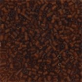 Rocailles. bruin. 2-cut. d 1.7 mm. afm 15/0 . gatgrootte 0.5 mm. 500 gr/ 1 zak