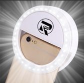 Repus - Selfie Ring Light voor mobiel | 3 verschillende standen | Kleur Wit | Ringlamp | Led lampen | Met oplader | Meer belichting voor je foto's | Mooiere foto's voor Instagram, Snapchat en TikTok