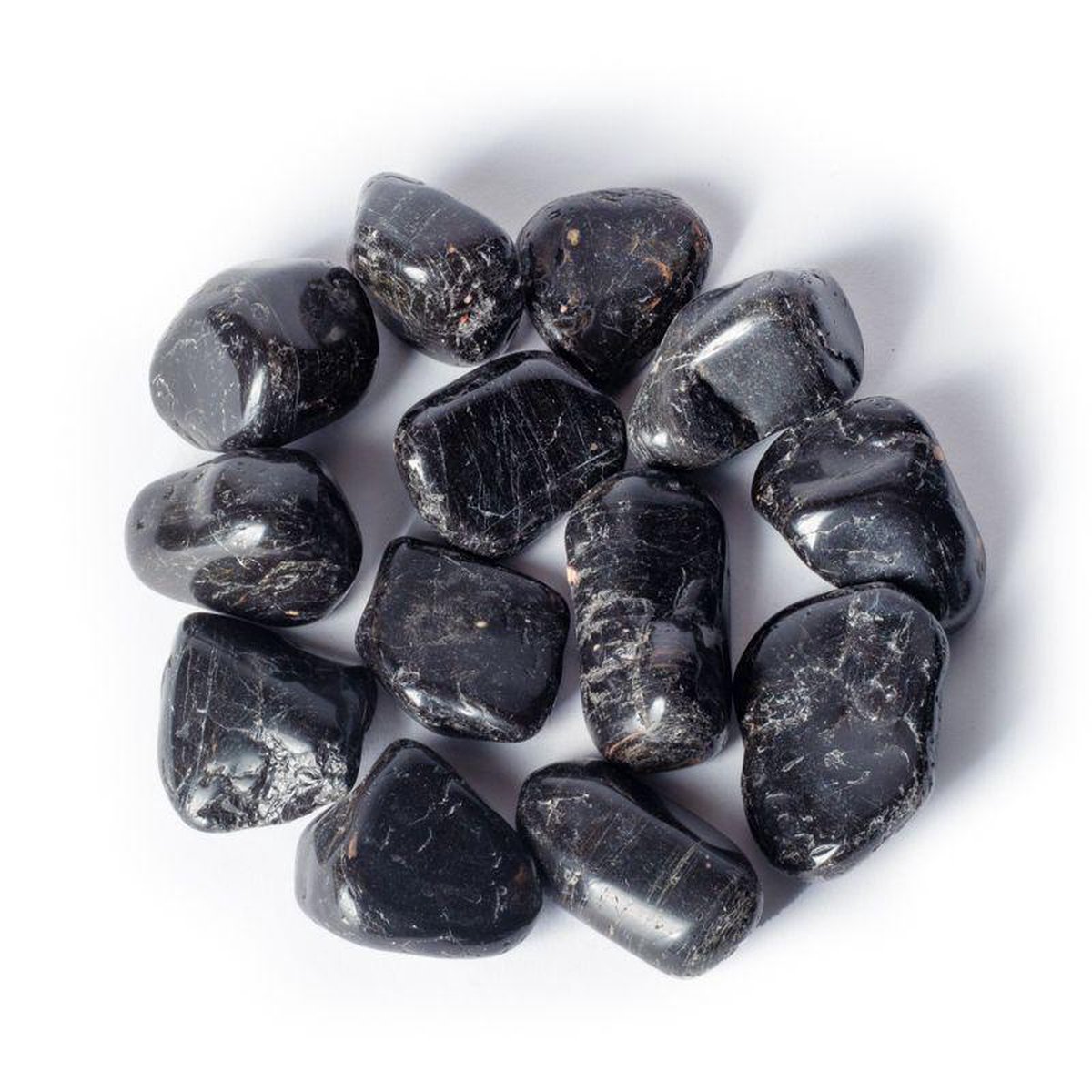 Zwarte Toermalijn trommelsteen, edelsteen ±3,5cm knuffelsteen in linnen zakje (3 stenen)