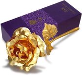 Gouden roos met luxe (LOVE)houder en verpakt in een luxe doos , Perfect cadeau/kado voor Valentijn/Moederdag/Kerst/Verjaardag/Relatie/Liefde