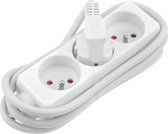 TQ4U stekkerdoos 3-voudig MET PENAARDE | 3 x 1.5mm² | aansluitkabel 1.5 mtr | belastbaar tot 3600 watt | wit