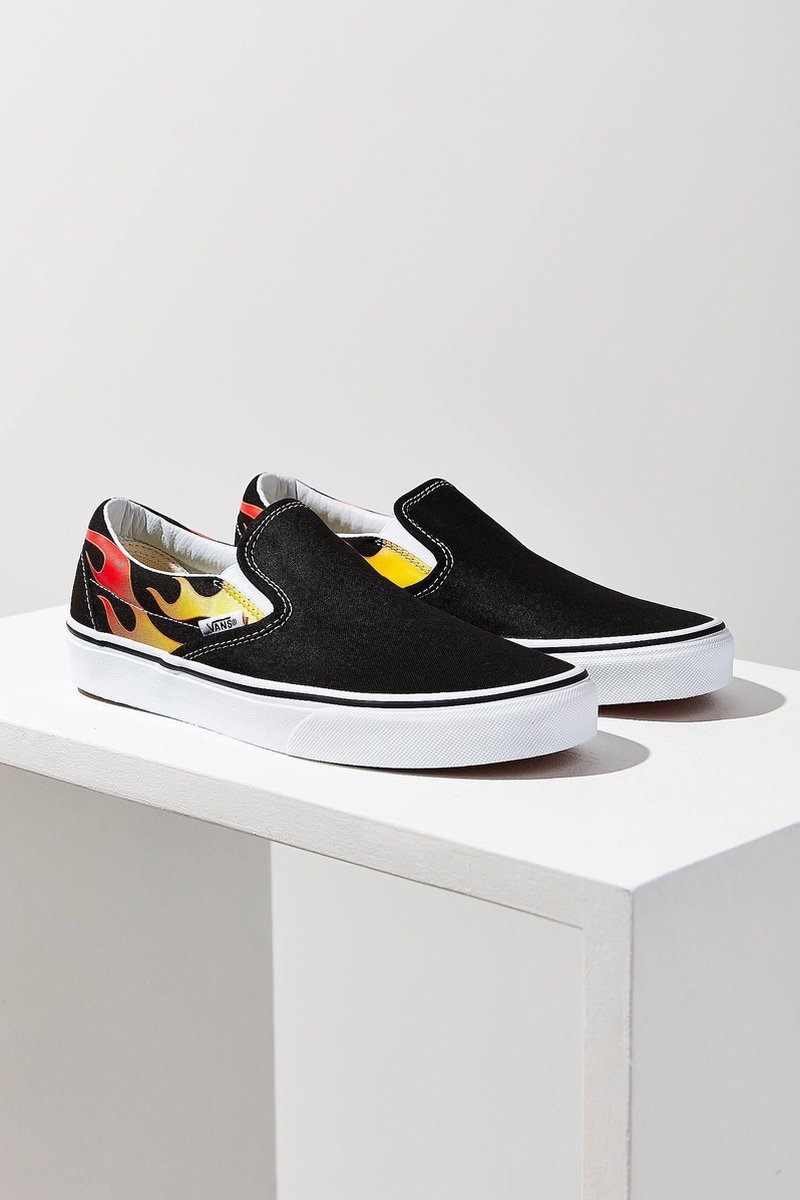 vans classic slip on flame