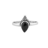 Jewelryz Tanith | Ring 925 zilver met zwarte onyx edelsteen  | Maat 19