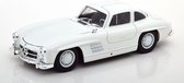Mercedes-Benz 300 SL "Gullwing" 1955 Wit 1-24 Welly