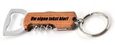 Multifunctionele houten sleutelhanger met flesopener, kurkentrekker & kelnermes Gepersonaliseerd met uw eigen tekst en/of naam!