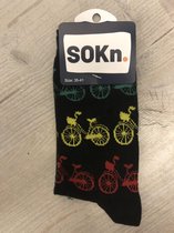 SOKn. trendy sokken Zwart "Fietsen gekleurd" maat 35-41  (Ook leuk om kado te geven !)