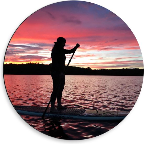 Dibond Wandcirkel - Silhouet op het Water - 50x50cm Foto op Aluminium Wandcirkel (met ophangsysteem)