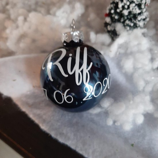 Donkerblauwe glazen kerstbal met Naam en Geboortedatum - Kraamcadeau - Baby  - Eerste... | bol.com