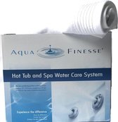 Aquafinesse Spa en Hottub waterbehandelingset met handdoek