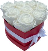 Fleurs de ville - Flowerbox met longlife rozen - 8 witte rozen - Hartvormige doos