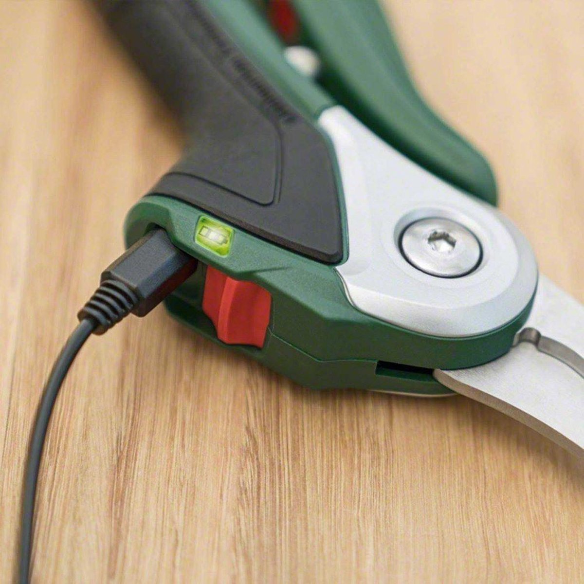 Elektrische snoeischaar - Accutuinschaar - 3,5-uurs USB lader - Bosch -...  | bol.com