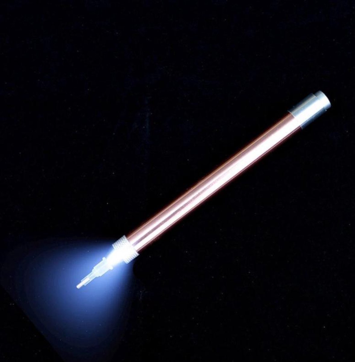 Diamond Painting Led Pen - Rosé Goud - Inclusief Gratis Batterijen — afbeelding 6