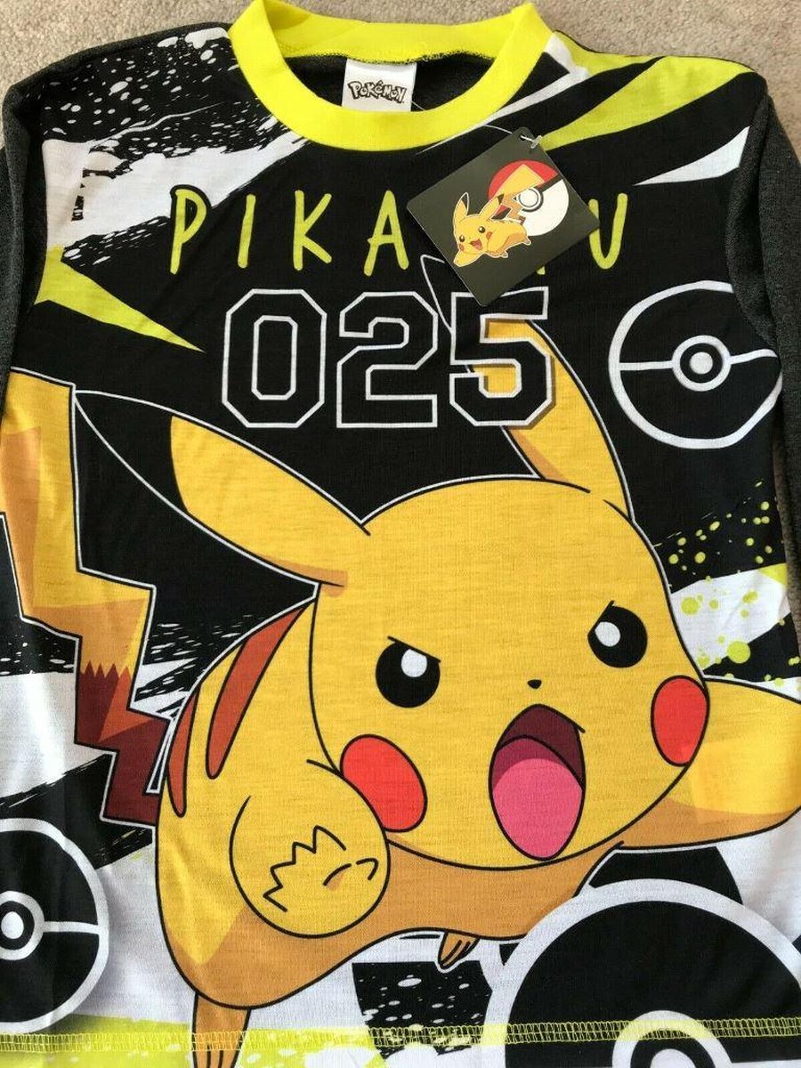 Pokémon pyjama Pikachu 025 maat 134/140 | bol.com