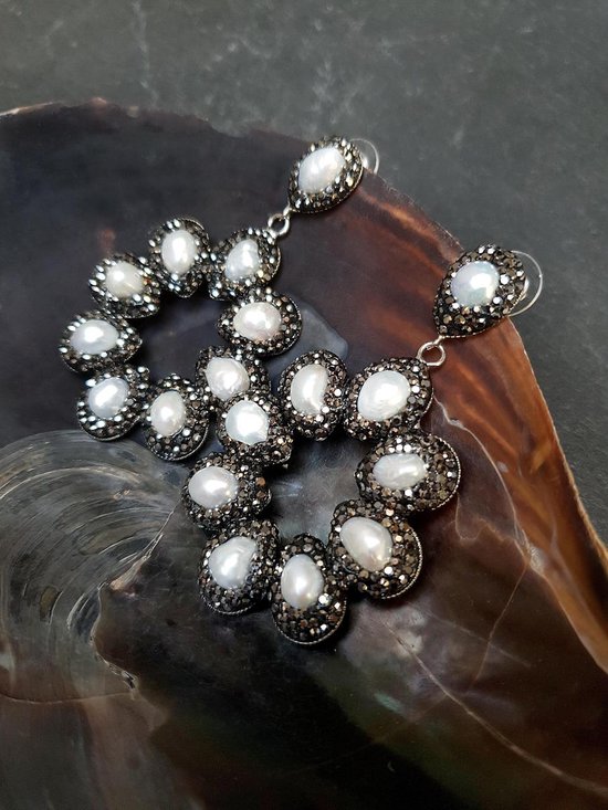 DIGNFENG Dames Gouden Oorbellen Bloemoorbellen Grote Bloem Dangle Oorbellen Boho Stijl DIGNFENG Dames Gouden Oorbellen Bloemoorbellen Grote Bloem Dangle Oorbellen Boho Stijl