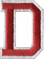 Alfabet Strijk Letter Embleem Patch Rood Wit Dun Randje B 4 x L 5.1 cm / Letter D