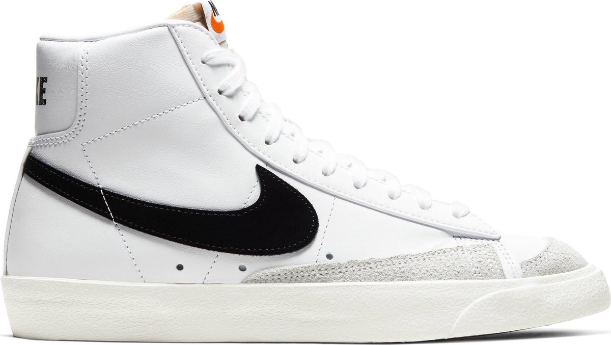 Nike Blazer Mid '77 Dames Sneakers - White/Black-Sail