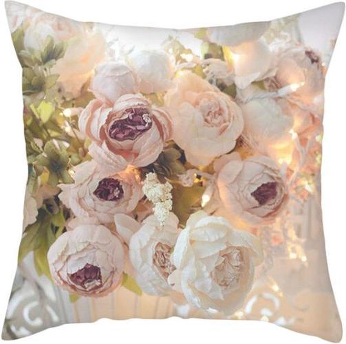 Kussenhoes met boeket Witte Rozen