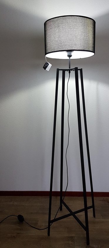 lijst Gloed gevaarlijk Staande lamp met lampenkap Ø 35cm zwart incl. Led lamp | bol.com