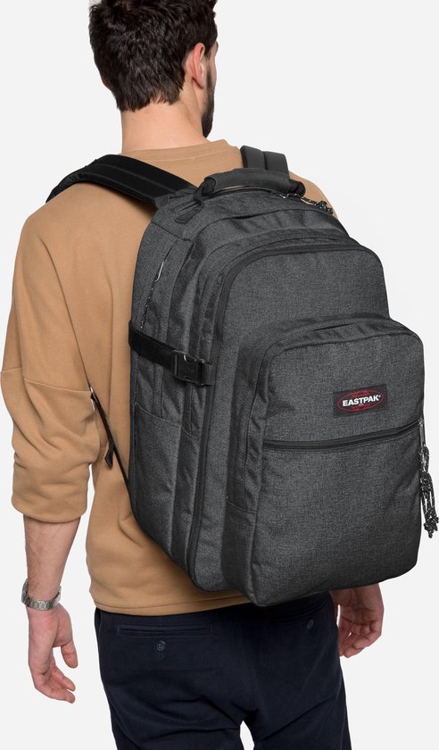 zegevierend Gymnast Tentakel Eastpak TUTOR Rugzak, 39 Liter, 15 inch laptopvak - Black Denim | bol.com