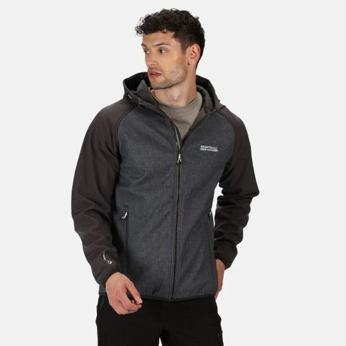 Arec II waterbestendige softshell-wandeljas van Regatta met capuchon voor heren, Sportjas, lichtgrij