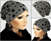 Chemomuts beanie grijs met zwarte sterren maat one size