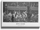 Walljar - Poster Ajax - Voetbalteam - Amsterdam - Eredivisie - Zwart wit - AFC Ajax supporters '72 - 70 x 100 cm - Zwart wit poster