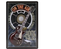 Wandbord – On the Air – Gitaar – Radio – Elvis Presley - Vintage - Retro -  Wanddecoratie – Reclame bord – Restaurant – Kroeg - Bar – Cafe - Horeca – Metal Sign – 20x30cm