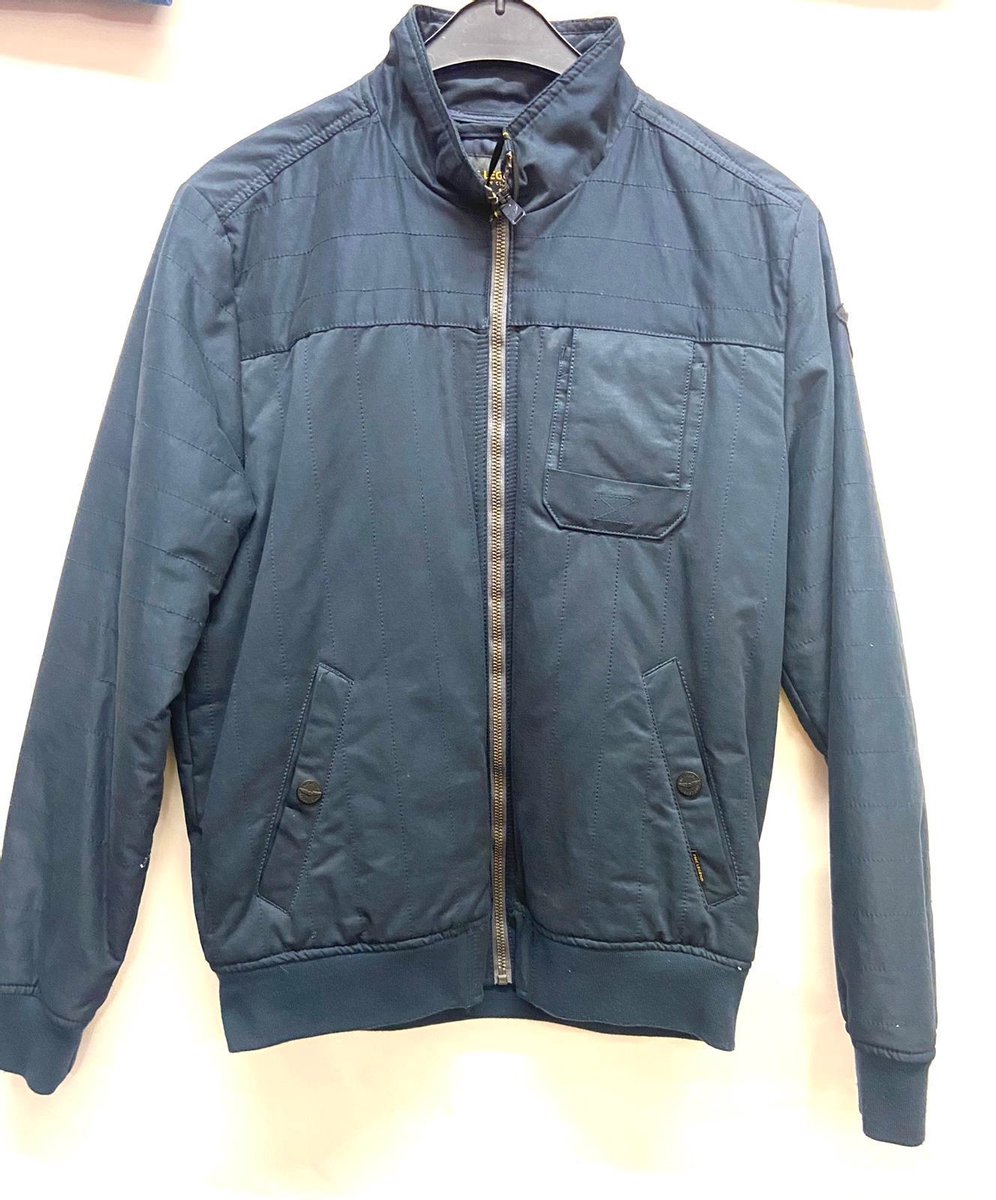 pme legend ja Blauw