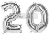 20 Jaar Folie Ballonnen Zilver- Happy Birthday - Foil Balloon - Versiering - Verjaardag - Man / Vrouw - Feest - Inclusief Opblaas Stokje & Clip - XXL - 115 cm