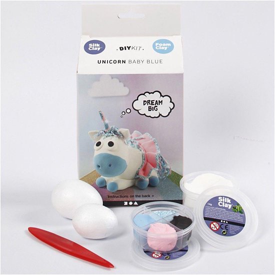 DIY Foam Clay kit met een baby blauwe eenhoorn, met een roze tutu en blauwe details.