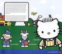 Hello Kitty met politieagent en buschauffeur. Achtergrond met huisjes en bomen.
