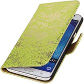 Mobieletelefoonhoesje.nl - Bloem Bookstyle Hoesje voor Samsung Galaxy J7 Groen